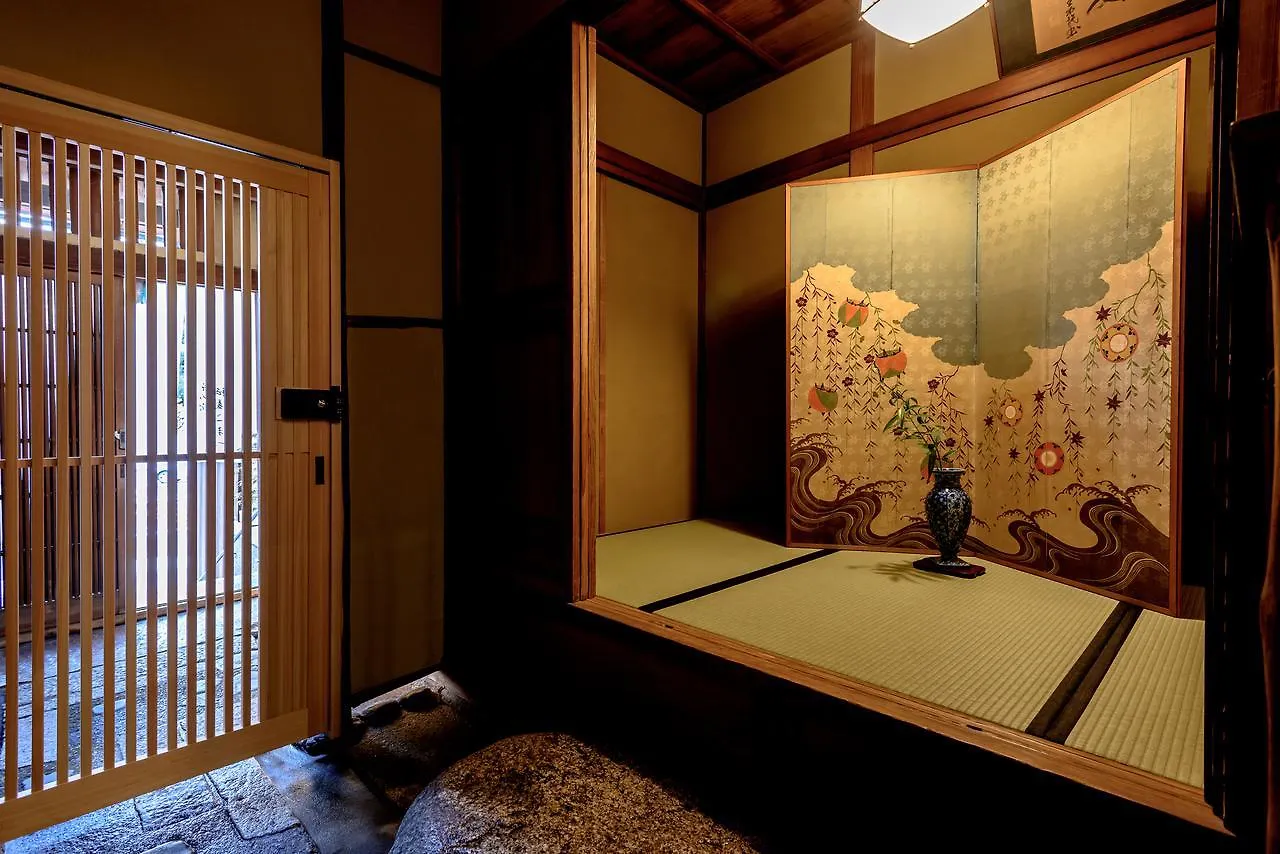 Gion Komatsu Kyoto Japan